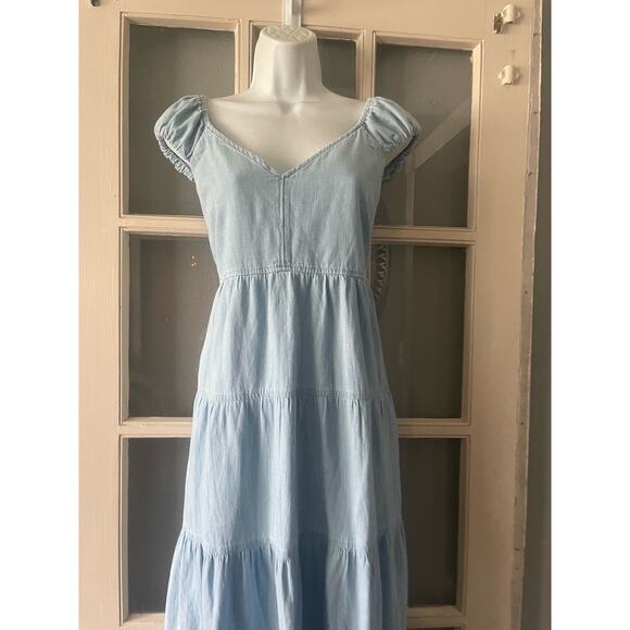 OLD‎ NAVY FIT & FLARE MAXI DRESS COTTON CHAMBRAY TIERED LIGHT WASH BLUE - Picture 5 of 12